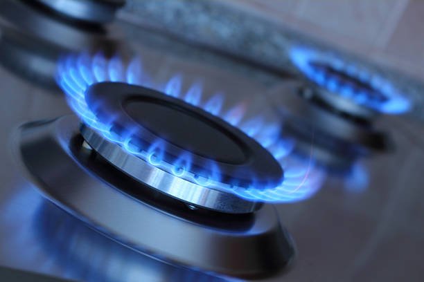 Top Tips To Reduce Natural Gas Usage During Cold Weather